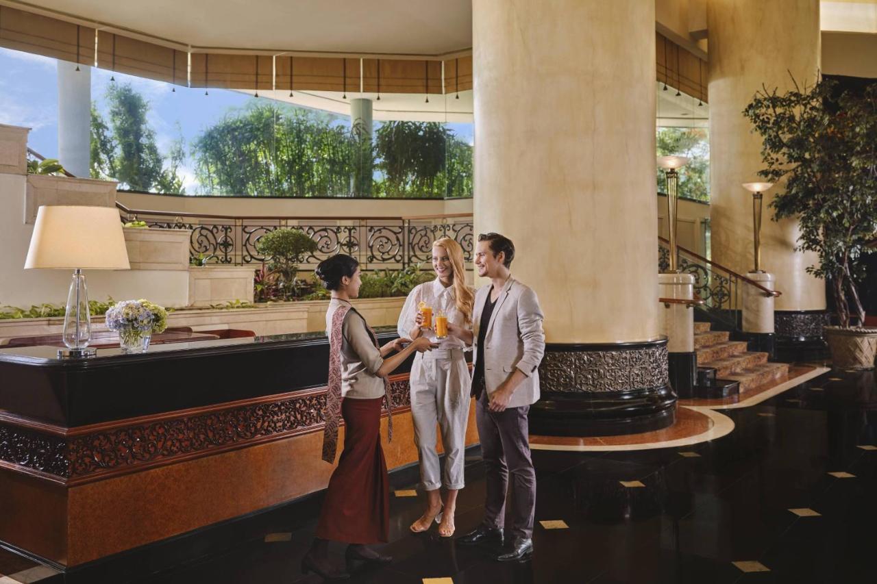 Jw Marriott Hotel Surabaya Buitenkant foto