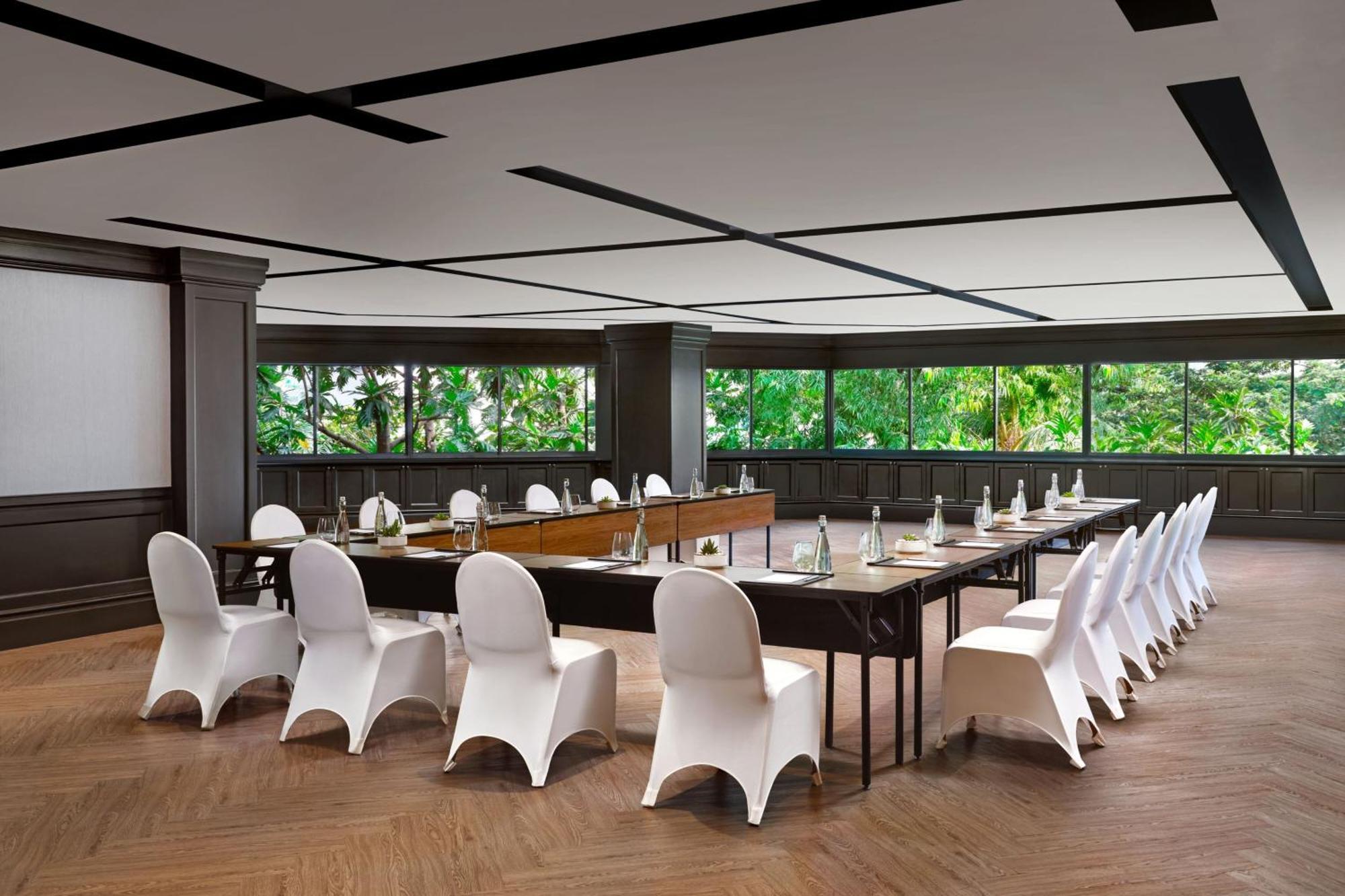 Jw Marriott Hotel Surabaya Buitenkant foto