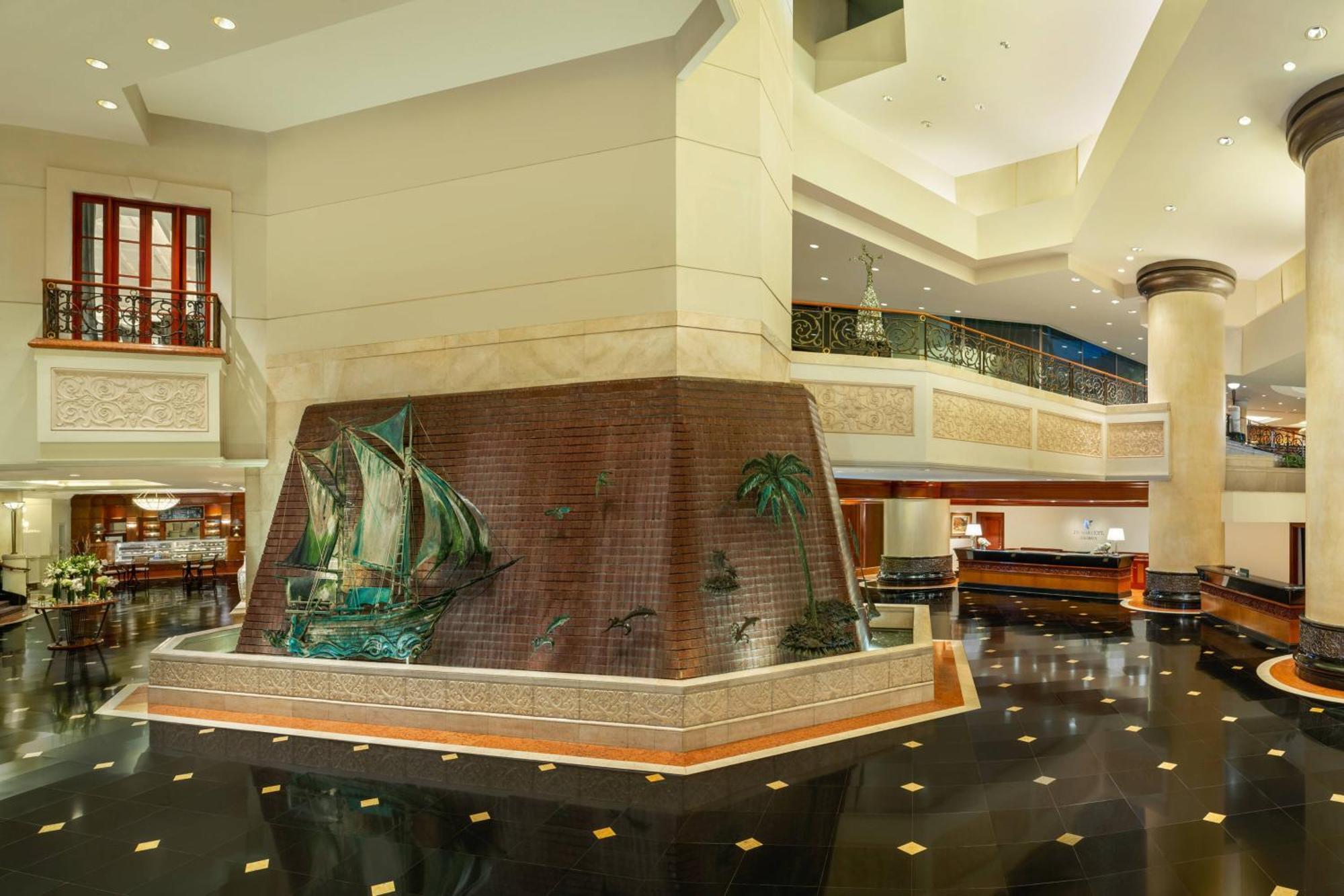 Jw Marriott Hotel Surabaya Buitenkant foto